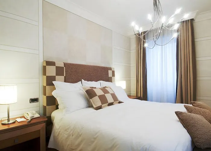 Renaissance Mediterraneo Hotel 4*