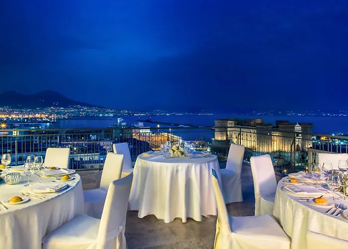 Hotel Renaissance Mediterraneo Napoli