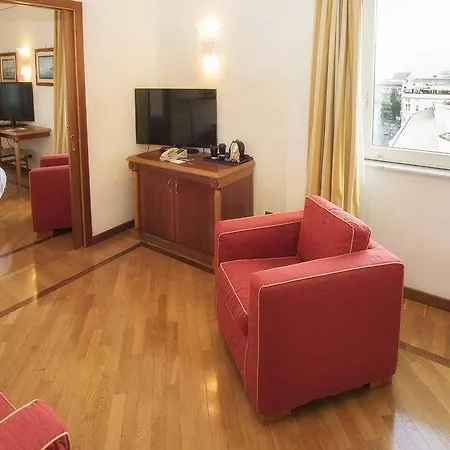 Renaissance Mediterraneo 4* Nápoly