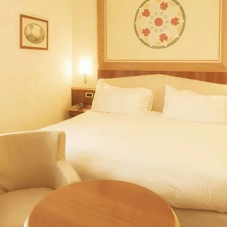 Renaissance Mediterraneo 4* Nápoly