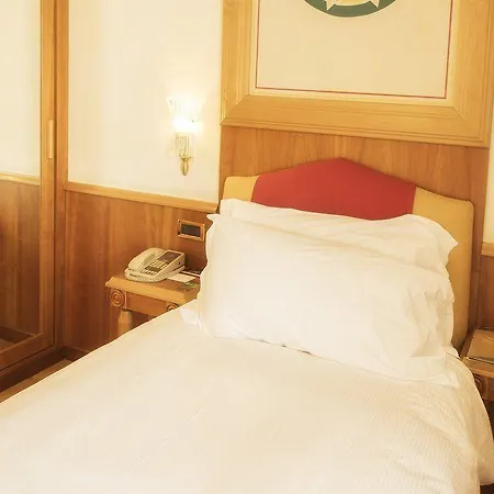 Renaissance Mediterraneo 4*