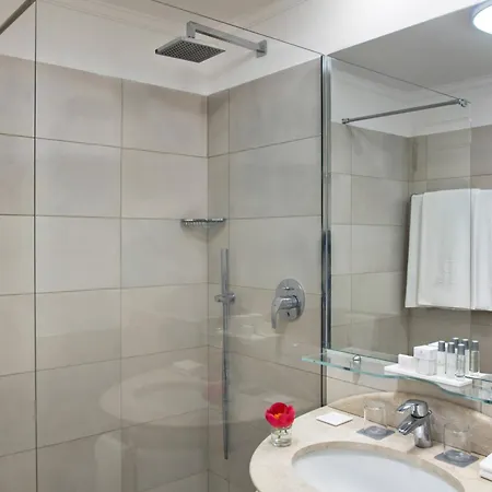 Renaissance Mediterraneo 4*