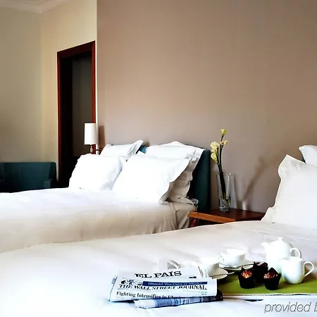 Renaissance Mediterraneo Hotel Nápoles