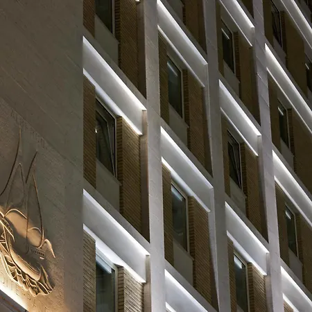 Renaissance Mediterraneo 4* Nápoly