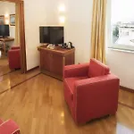 Renaissance Mediterraneo 4* Neapol