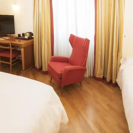 Hotel Renaissance Mediterraneo 4*