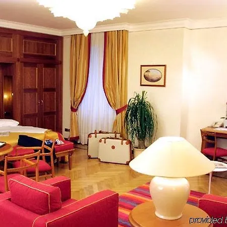 Hotel Renaissance Mediterraneo 4*